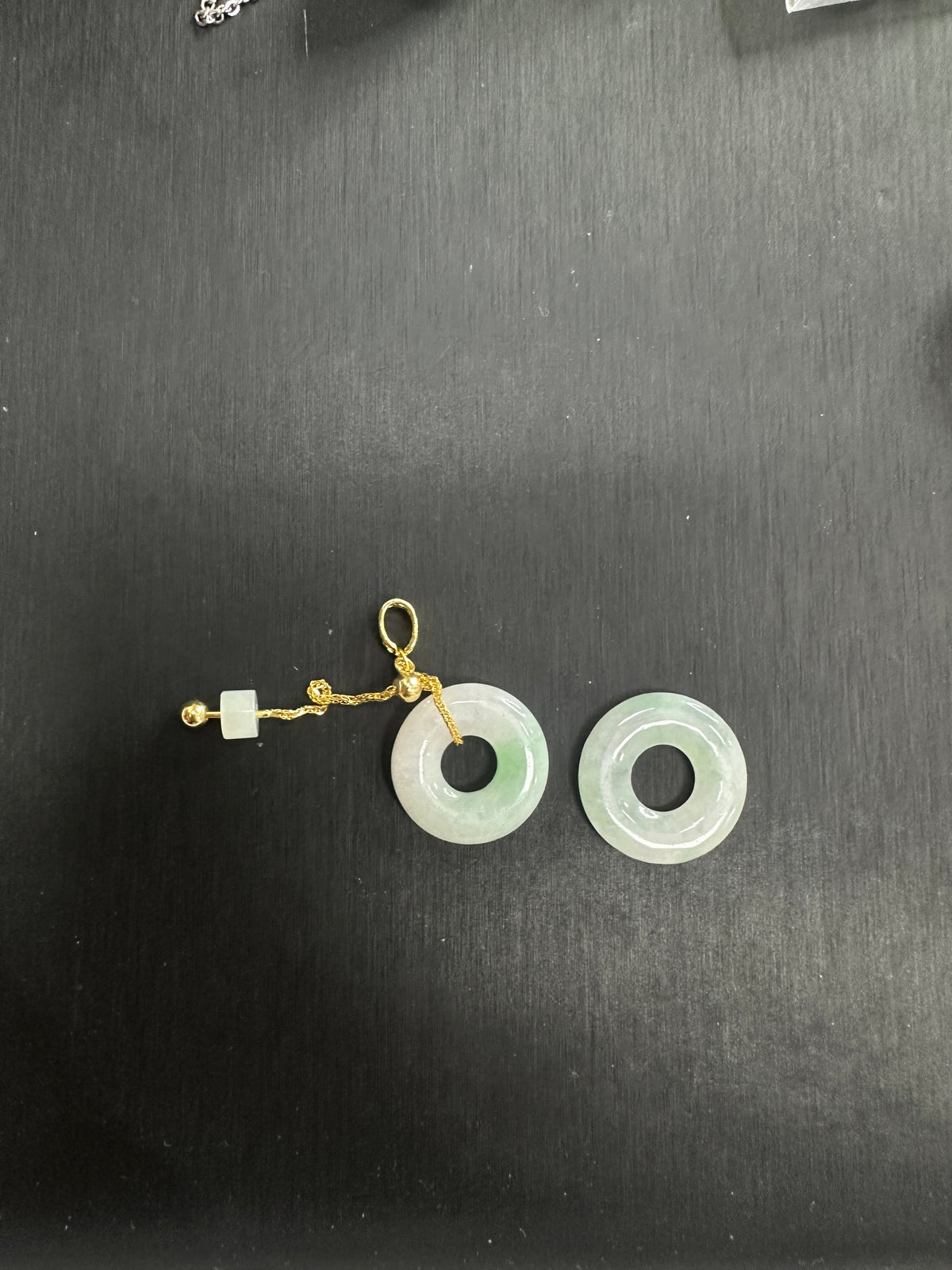 Livestream Order gold clasp donut deal price