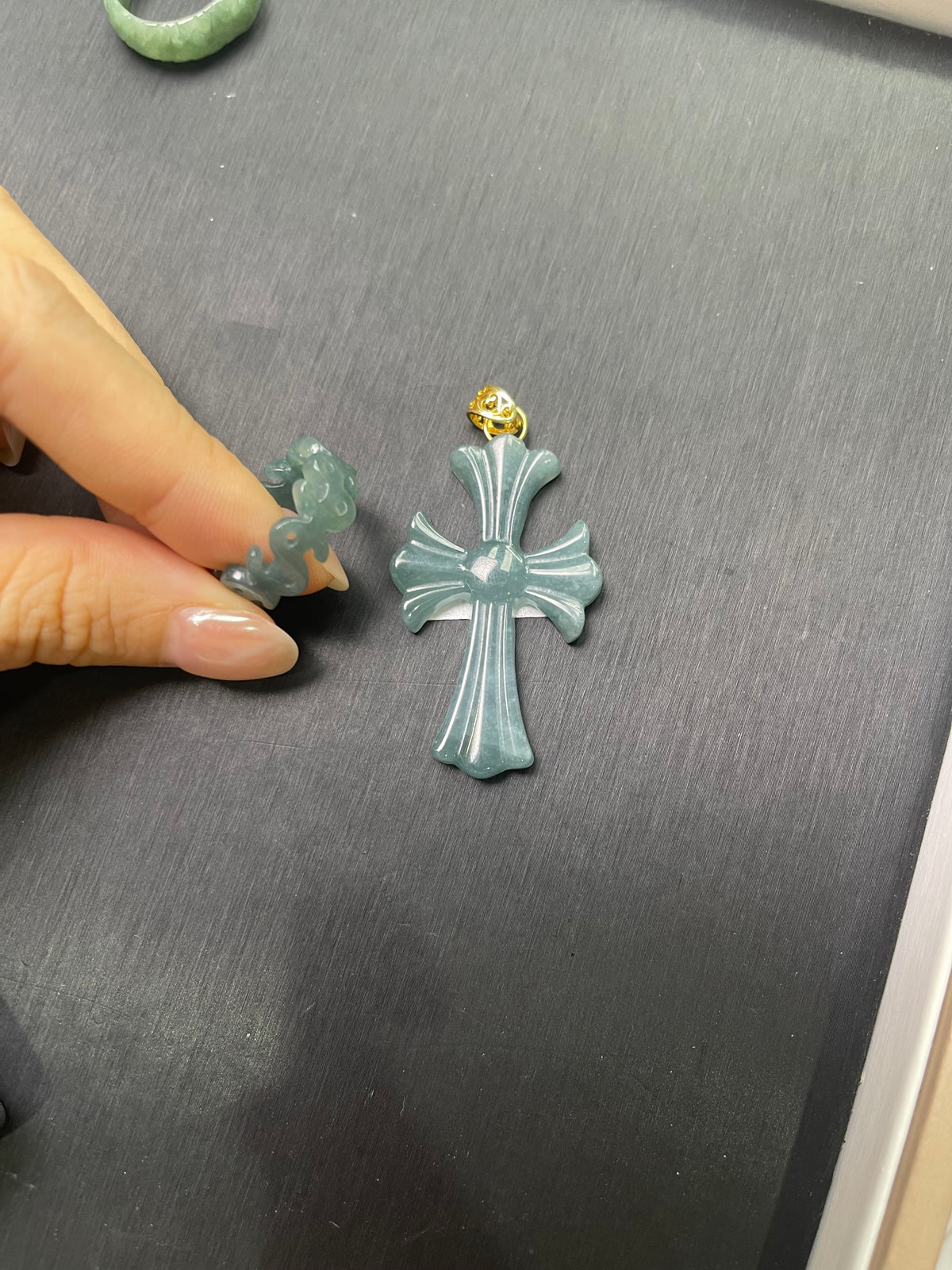 Livestream Order cross silver clasp and ring set