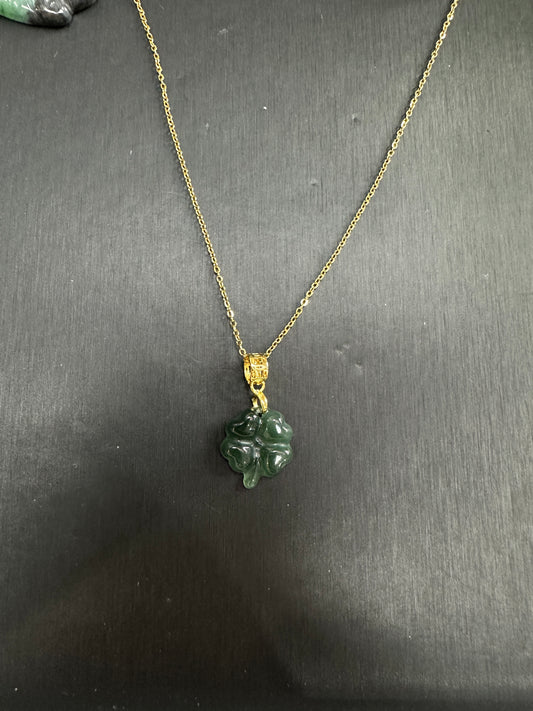 Lucky clover Pendant