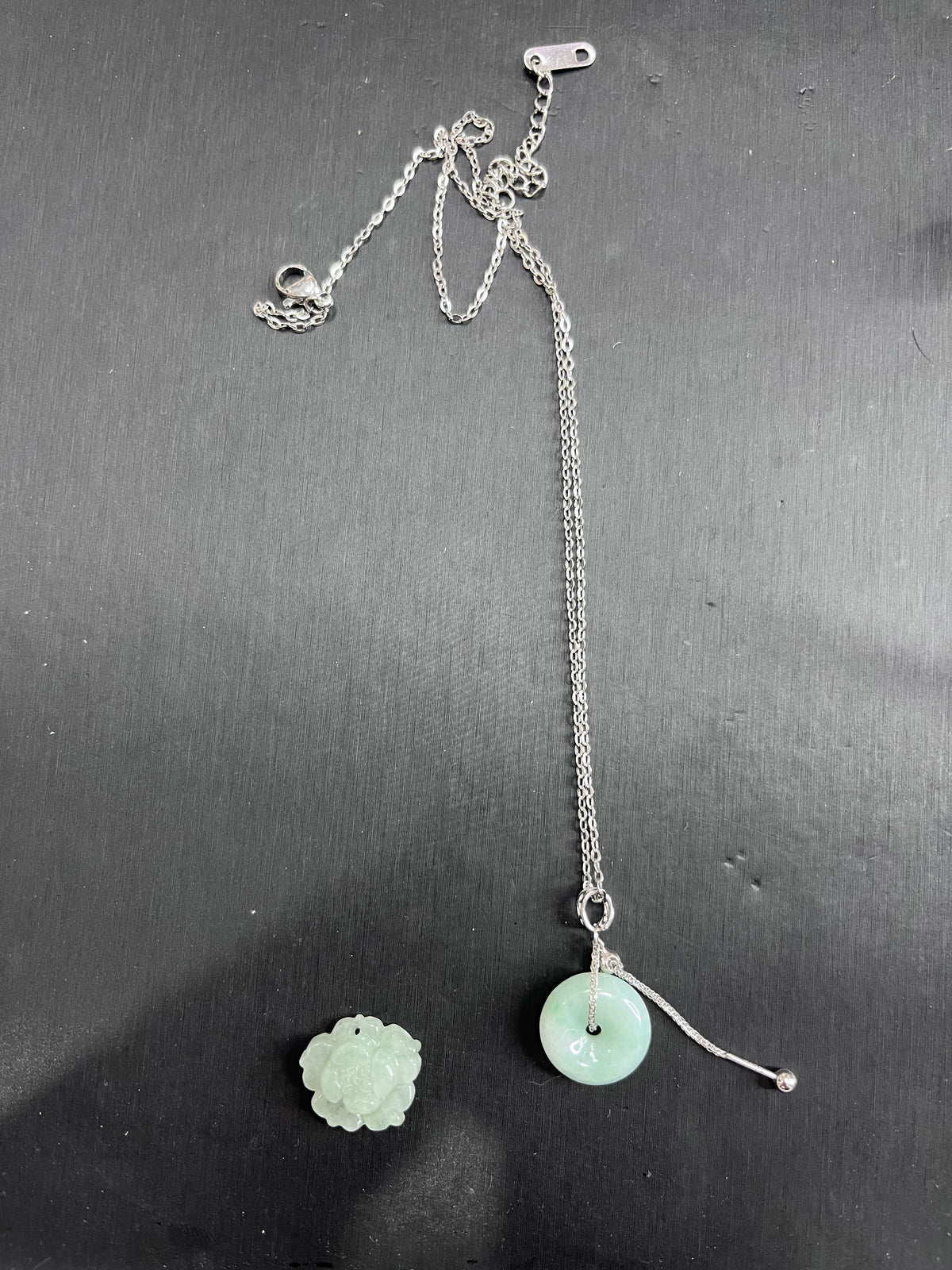 livestream order (silver clasp and chain)